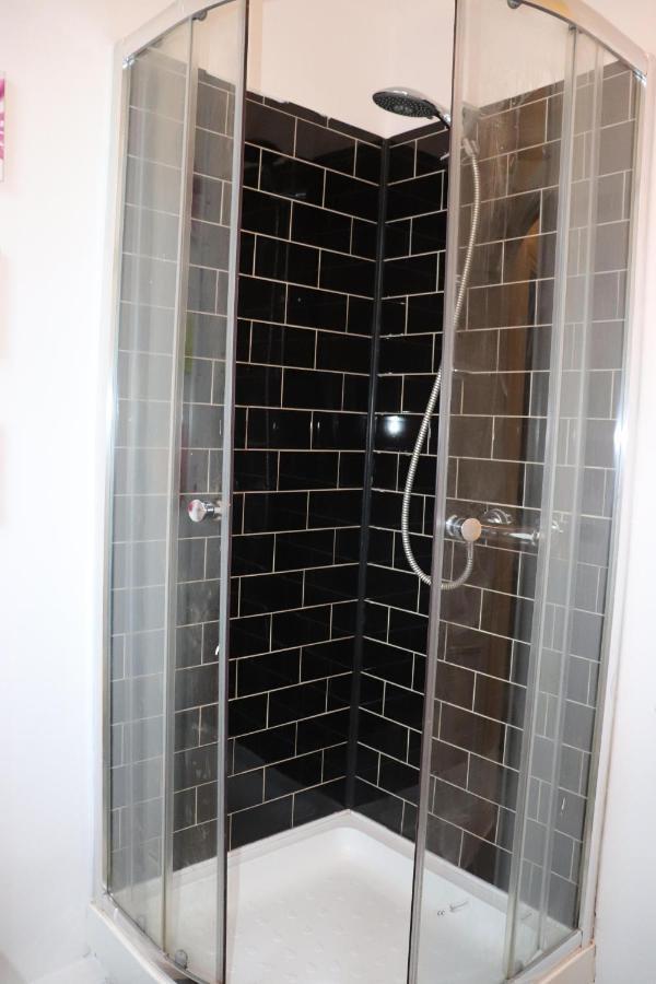 The Nook Villa Northampton Ngoại thất bức ảnh